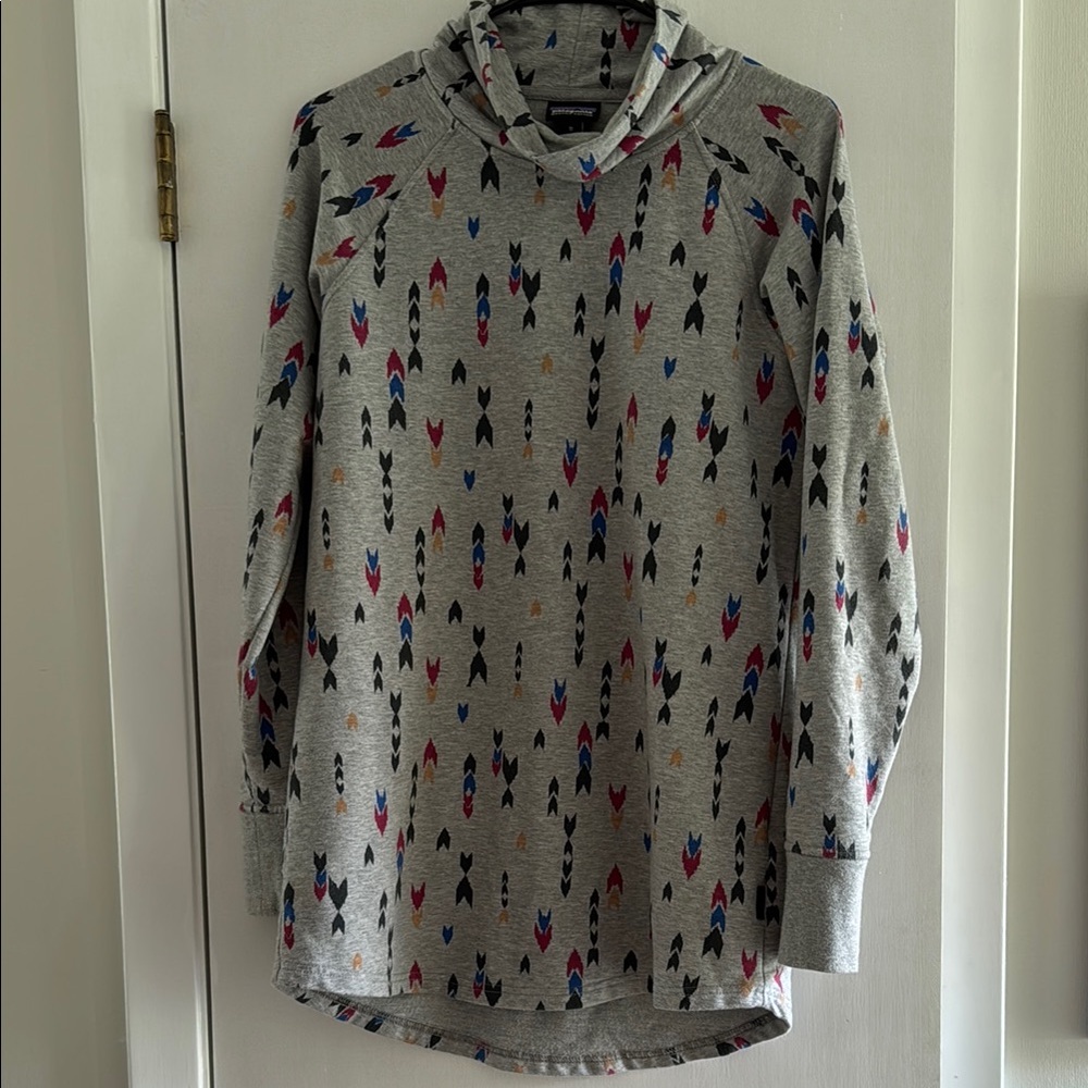 Patagonia Gray Tunic with Colorful Arrow Pattern